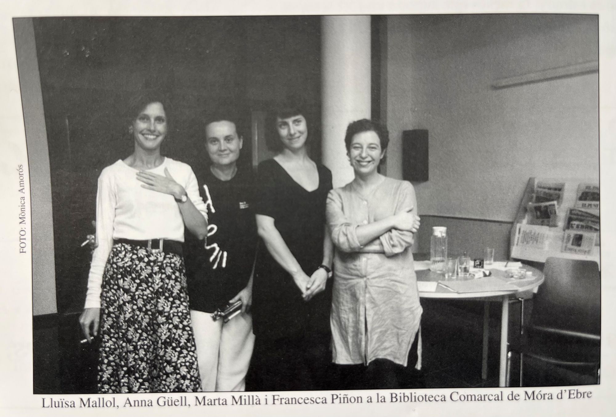Lluïsa Mallol, Anna Güell, Marta Millà i Francesca Piñon a la Biblioteca Comarcal de Móra d'Ebre. Foto: Mònica Amorós