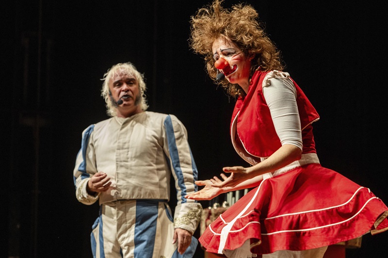 David Sancho i Dèlia Batet, de Cia. Passabarret. Foto: Núria Puentes.