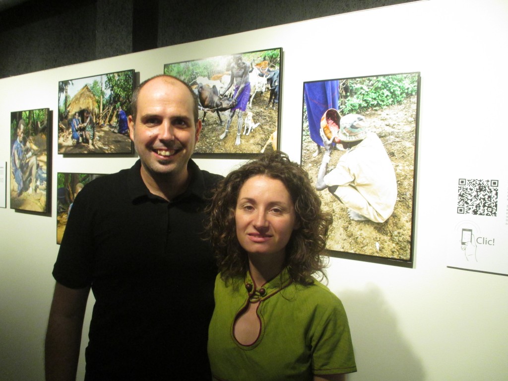 La Cèlia i l'Enric, autors de l'exposició 'Retorn als orígens' i del bloc 'quaderndebitacola'