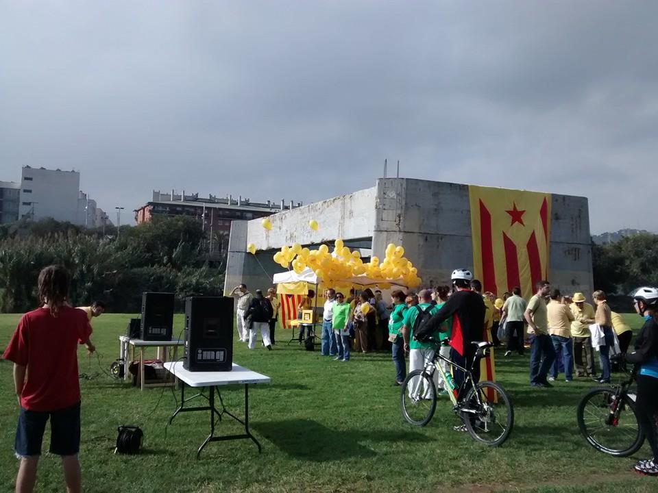 Activitats de Gramenet per la Independencia al parc fluvial del Besòs